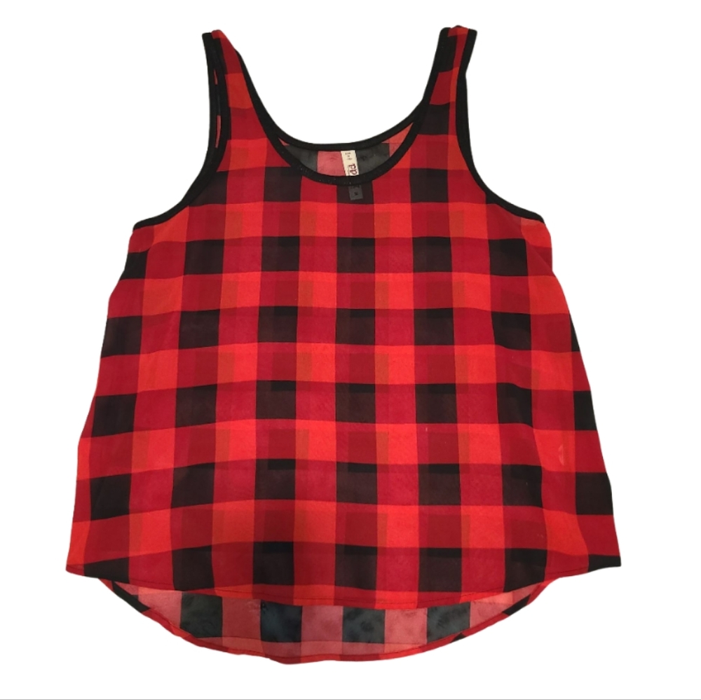 EUC! *BUNDLE 2 TOPS, GET 1 FREE!*  Red/black Plaid Lightweight Tank  🌟Medium